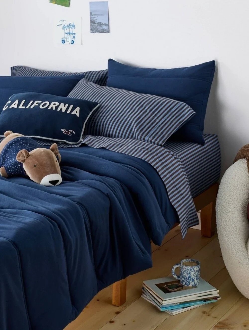QUEEN Hollister Target Percale Stripe Sheet Set Blue/ Brown